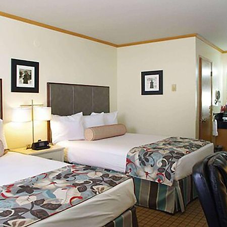 River House Inn, A Baymont By Wyndham Florence Exterior foto