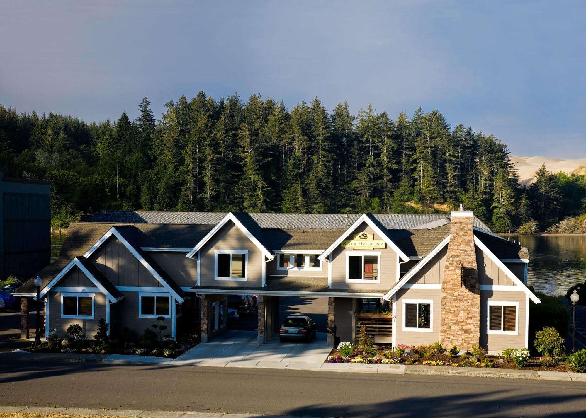 River House Inn, A Baymont By Wyndham Florence Exterior foto